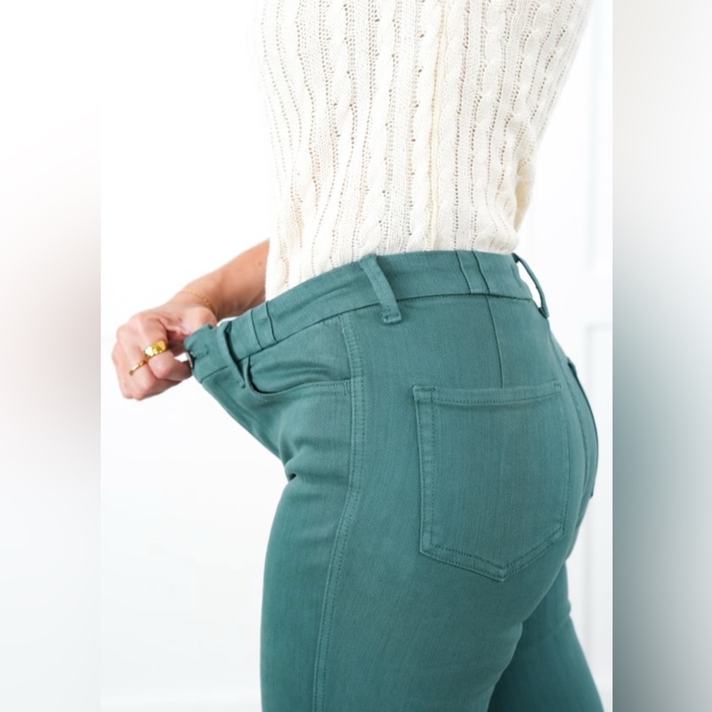 Vervet - Green Wide Leg Flare Jeans with Vintage Raw Hem NWT - Picture 15 of 16